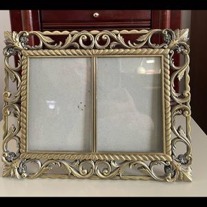 Double picture frame
